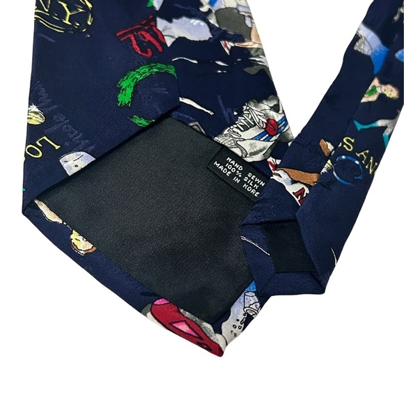 Nicole Miller Novelty NeckTie Marathon Theme NY Boston LA Chicago Hand Sewn RARE - Picture 5 of 15